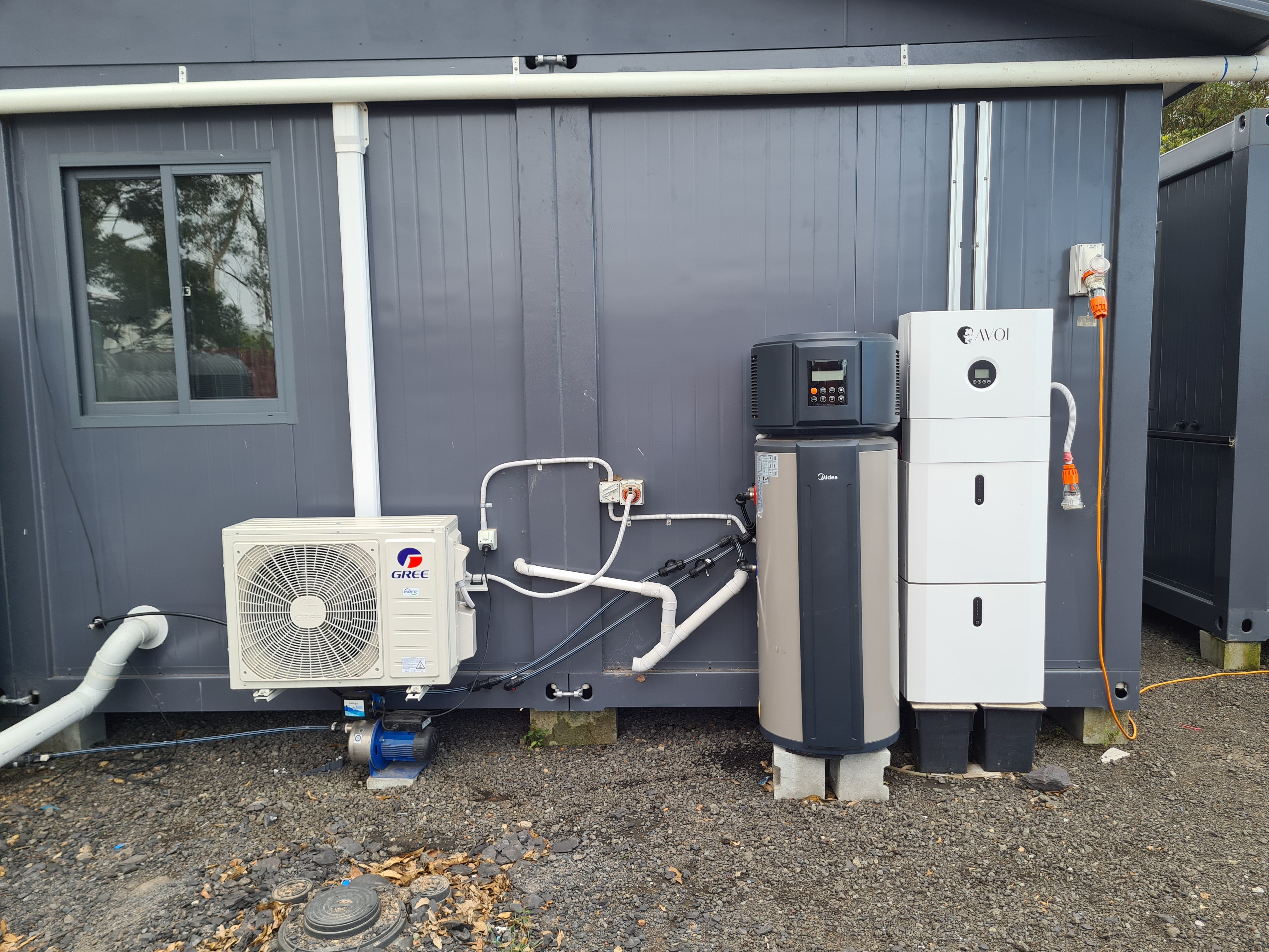 Container home, tiny home, granny flat, home office, solar, septic tank, water tank, pump, air conditioning- Home Tech Club